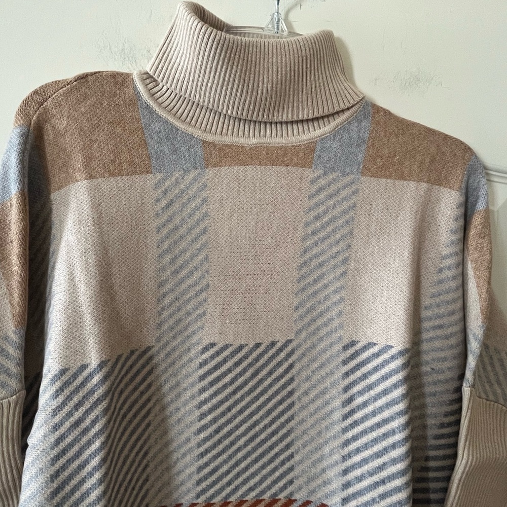 Joseph A. Plaid Turtleneck Oversized Poncho Designer Sweater Size Large - Picture 9 of 15